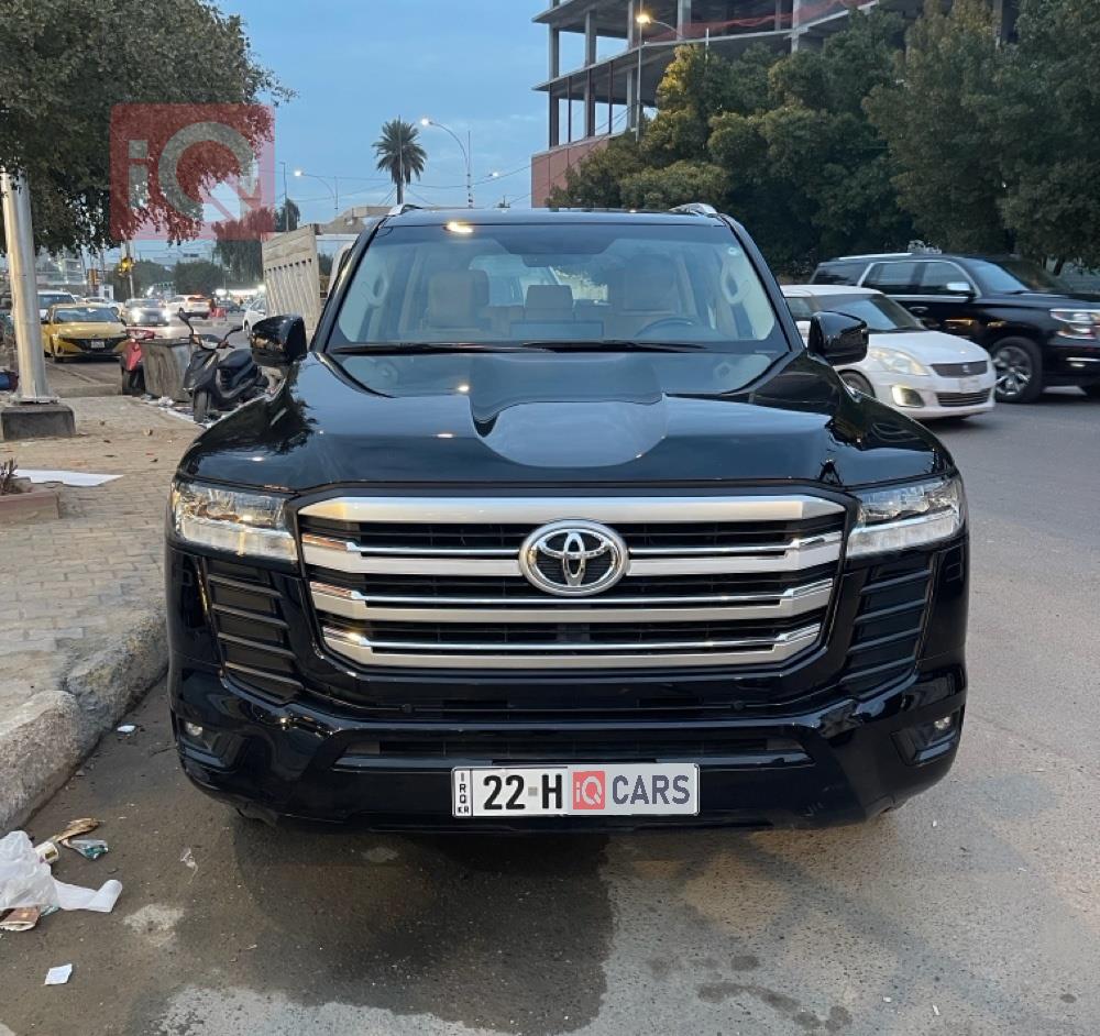 تويوتا لاندكروزر